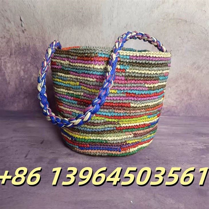 Riktig raffia kvinnväska