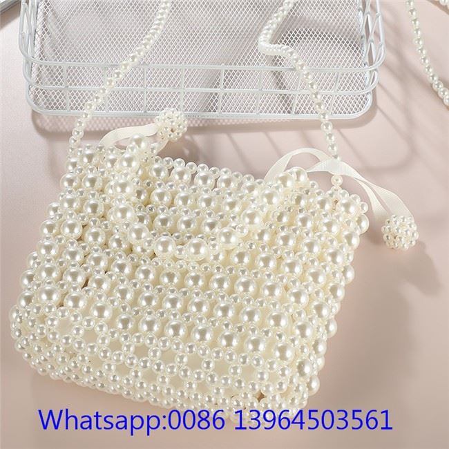 Handgjord White Pearl pärlpåse