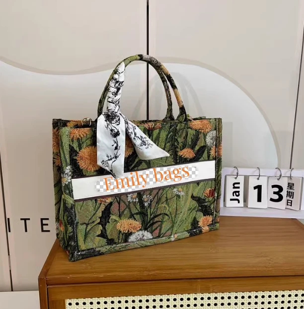 Designade Canvas Women -handväskor