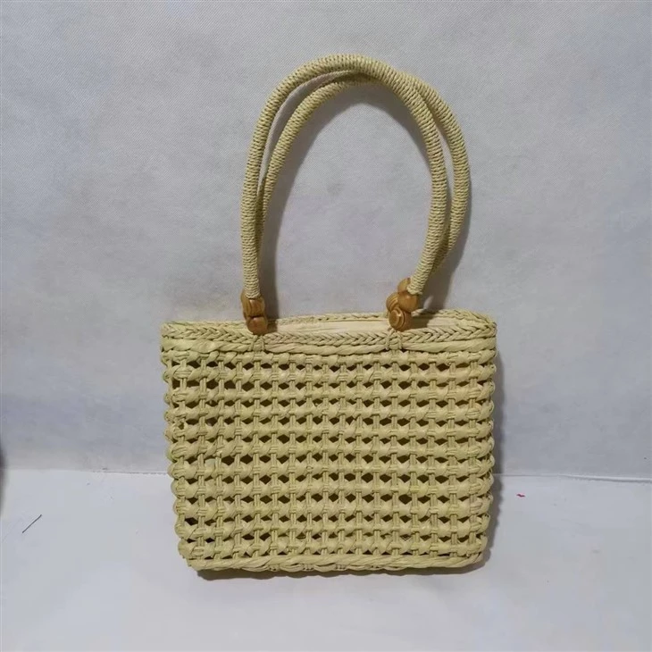 Handgjord Hollow Straw Beige Damväska