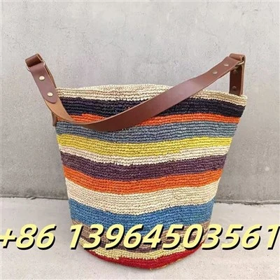 Färgglad raffia kvinna busett