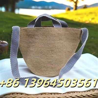Raffia kvinnväska med bomullsband